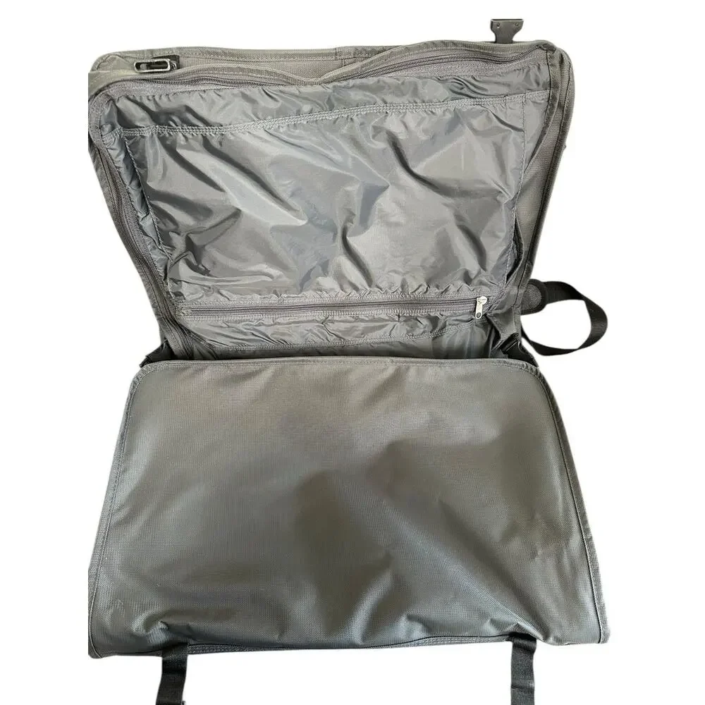 Skyway Gray Trifold Hanging Garment Bag Carry On Travel Luggage Case Organizer